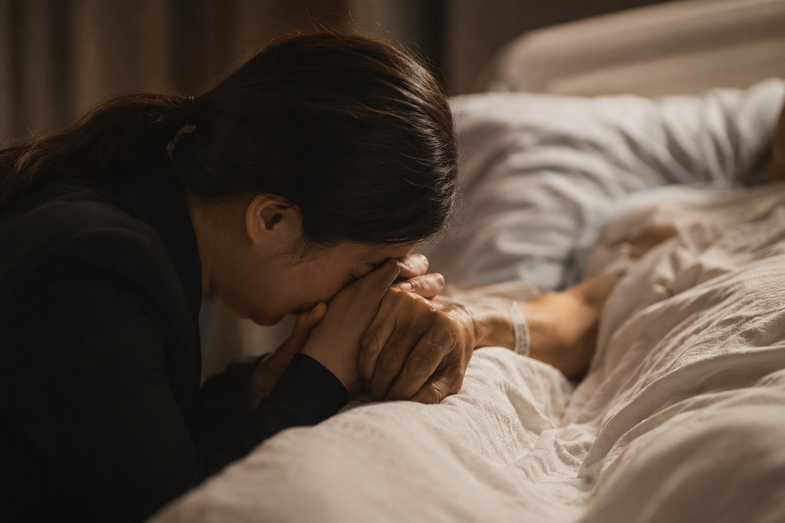 親人過世怎麼辦？從慌亂到安心，陪您一步一步走｜榮耀生命陪伴指南